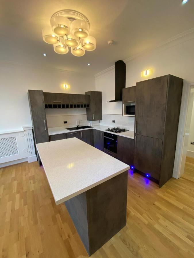 Luxury Apartment Apt5 วุลฟ์เวอร์แฮมป์ตัน ภายนอก รูปภาพ